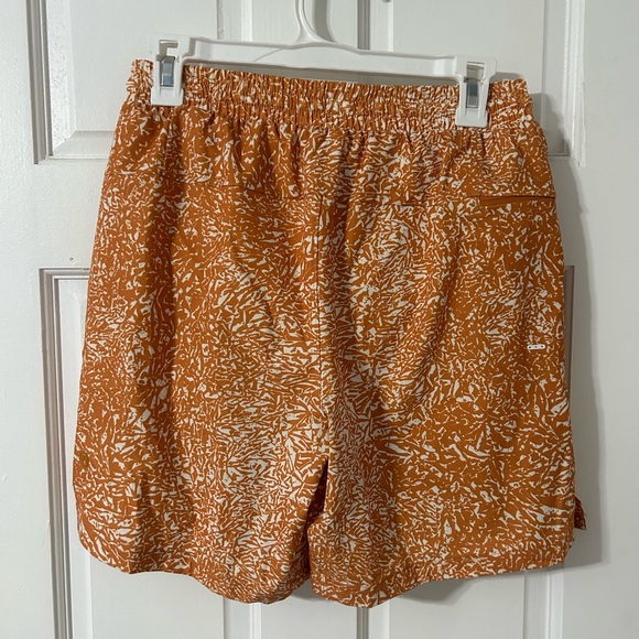 Mens Lululemon pool short 7” - Picture 3 of 7